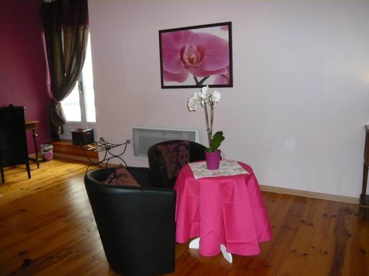Chambres Et Roulotte De La Gentilhommiere Chazey-sur-Ain Екстериор снимка