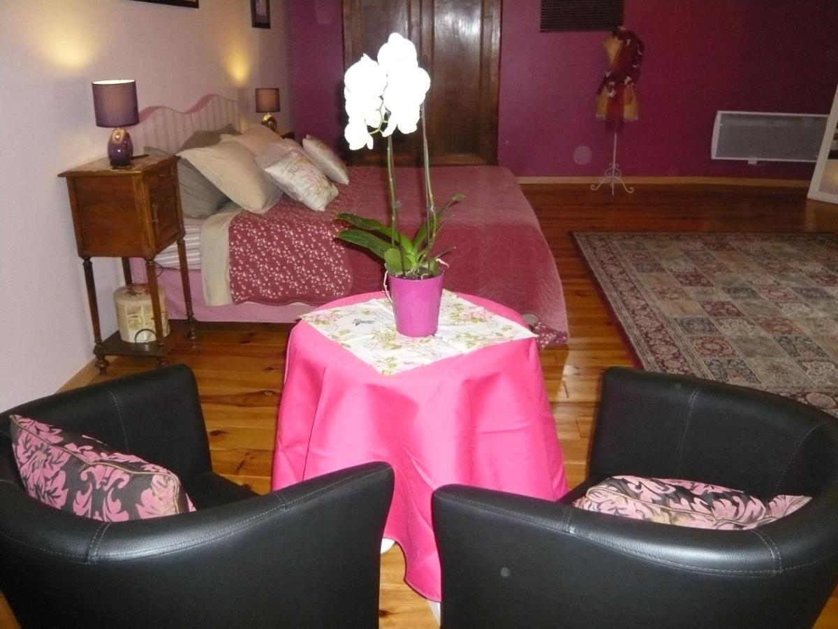 Chambres Et Roulotte De La Gentilhommiere Chazey-sur-Ain Екстериор снимка