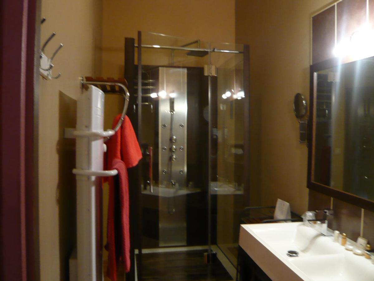 Chambres Et Roulotte De La Gentilhommiere Chazey-sur-Ain Екстериор снимка